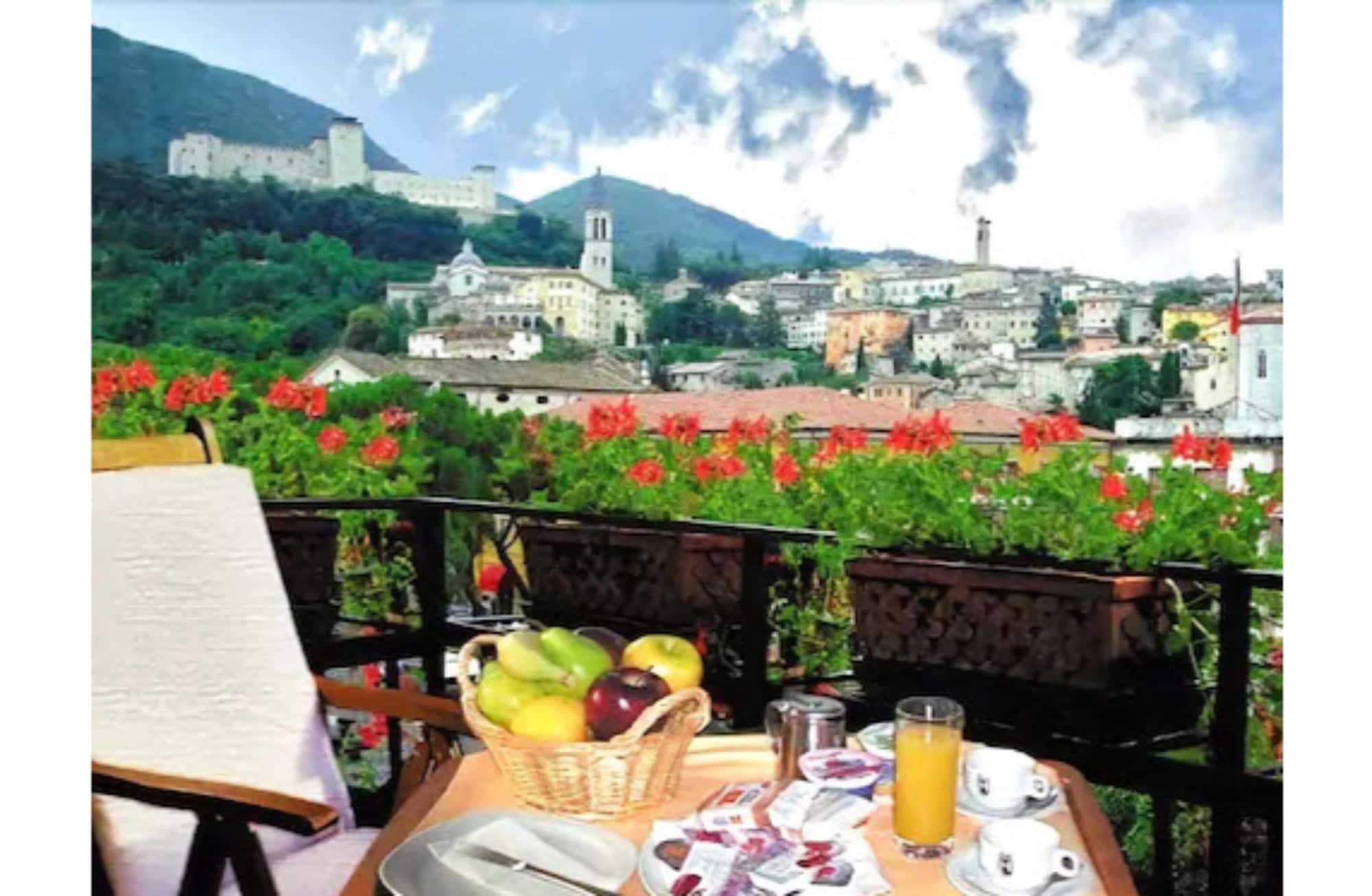 Hotel Clarici Spoleto Buitenkant foto