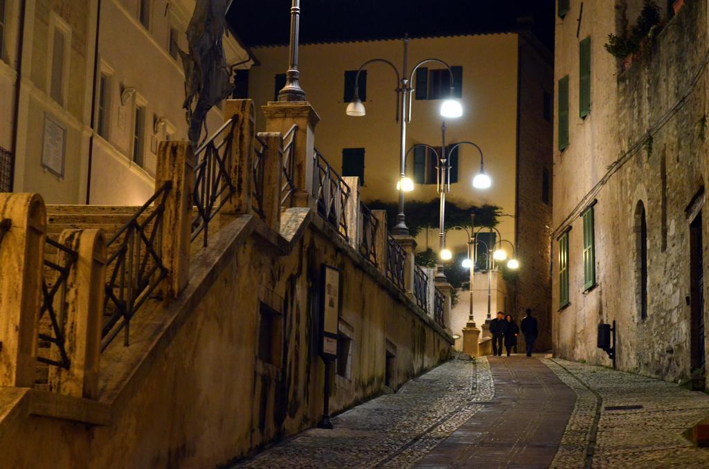 Hotel Clarici Spoleto Buitenkant foto
