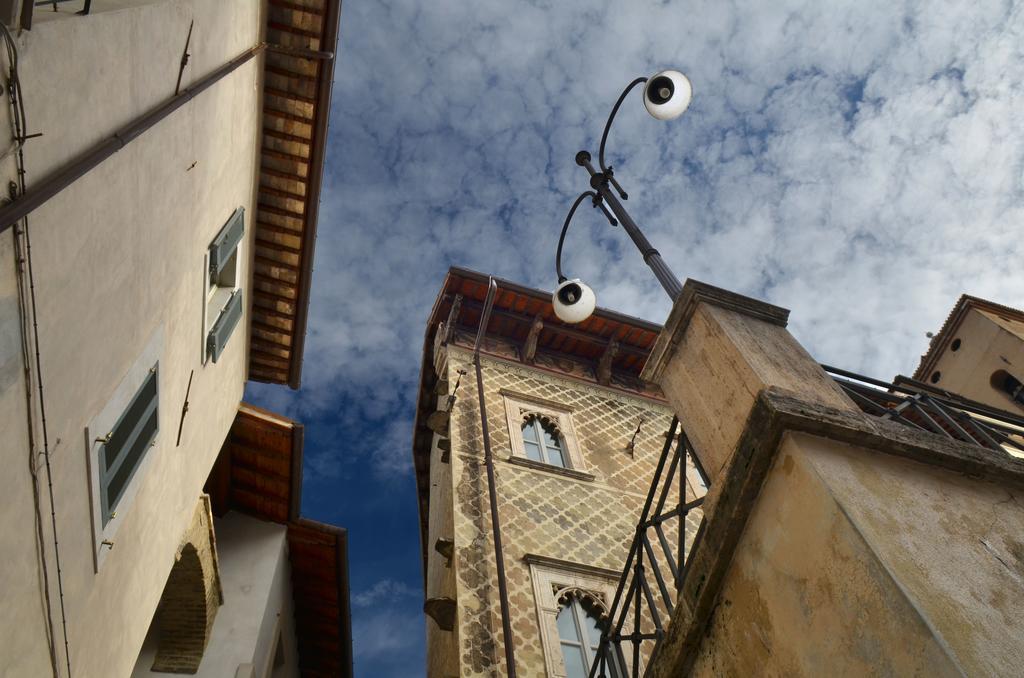 Hotel Clarici Spoleto Buitenkant foto