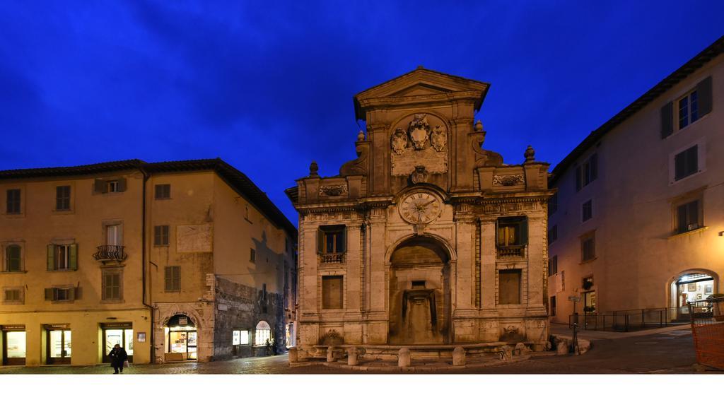 Hotel Clarici Spoleto Buitenkant foto