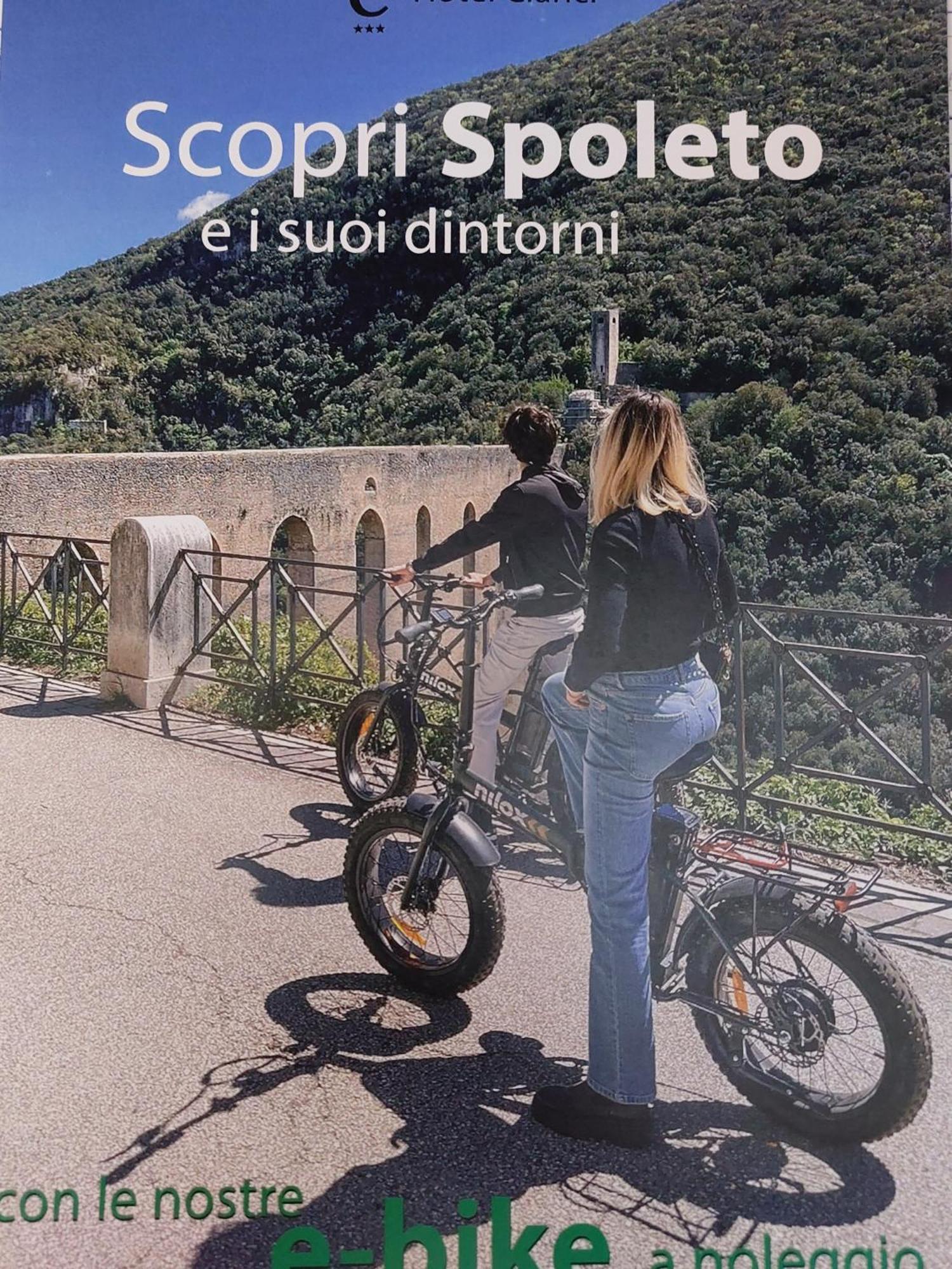Hotel Clarici Spoleto Buitenkant foto