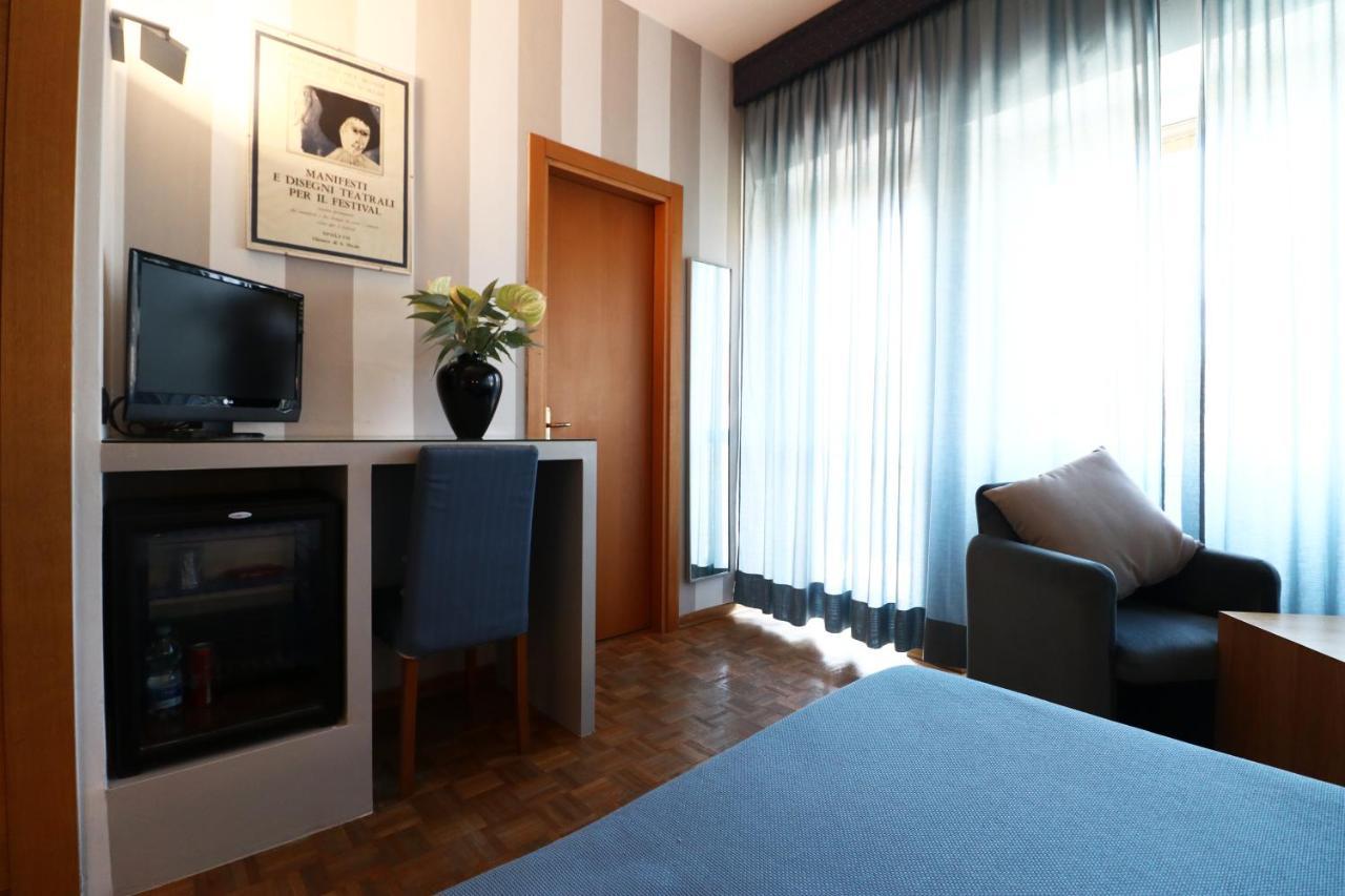 Hotel Clarici Spoleto Buitenkant foto