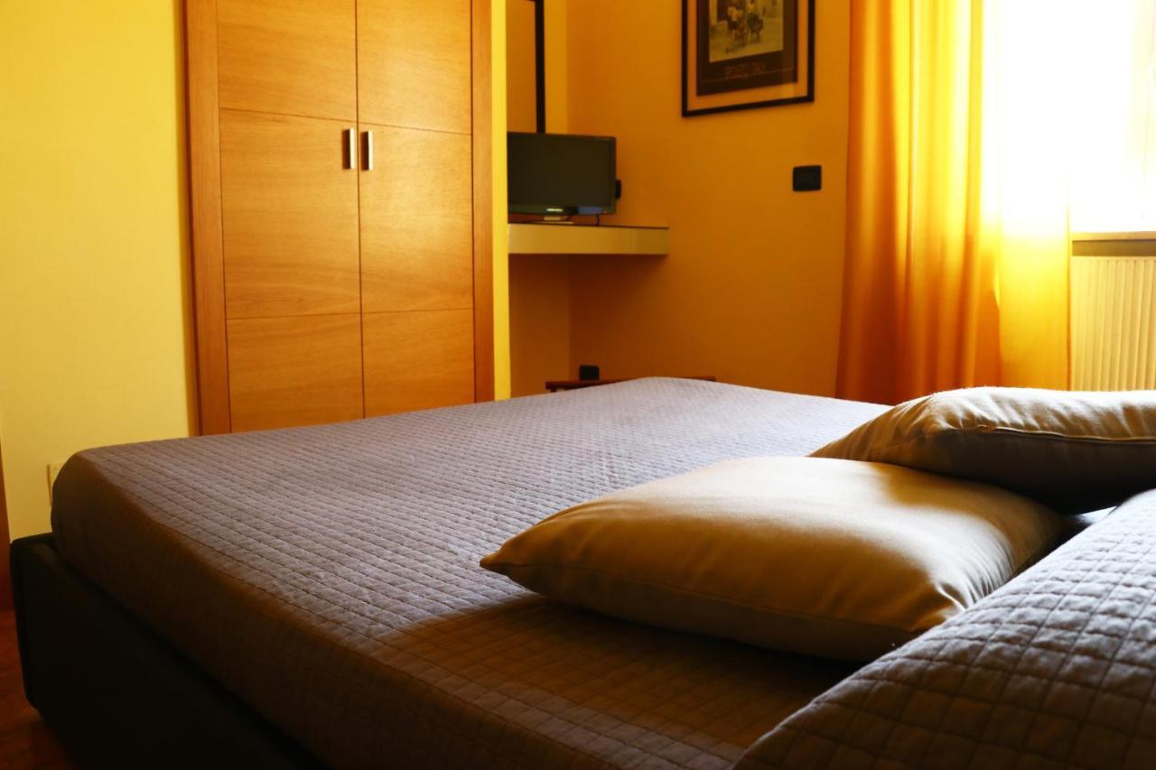 Hotel Clarici Spoleto Buitenkant foto