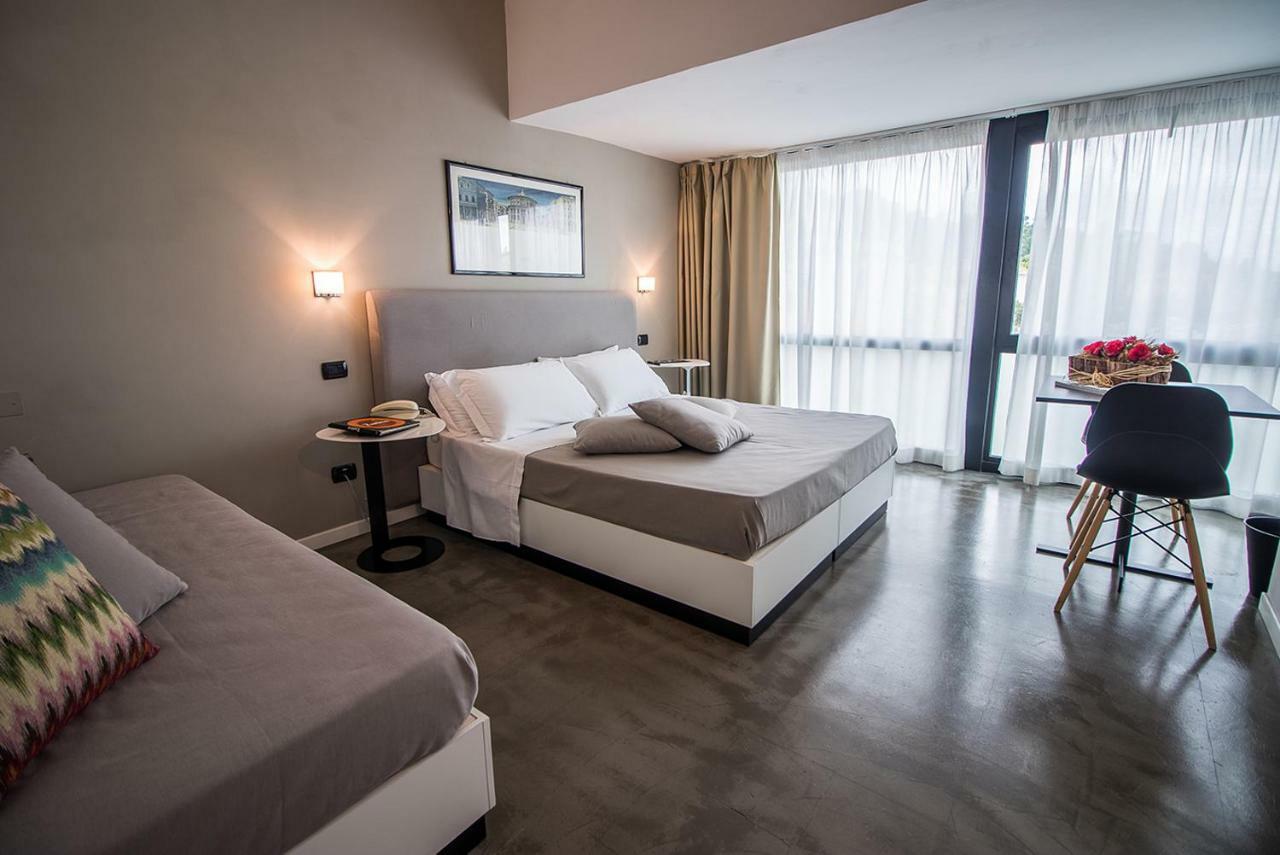 Hotel Clarici Spoleto Buitenkant foto